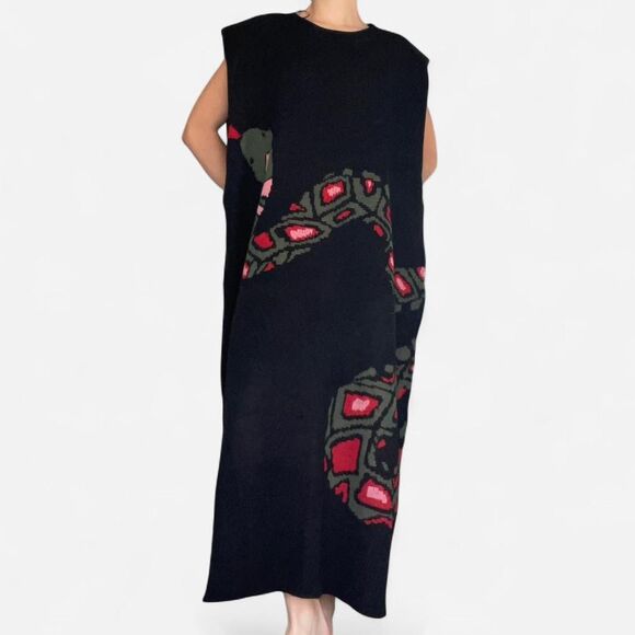 Maxi Knit Sweater Dress w Snake Design - Picture 1 of 8